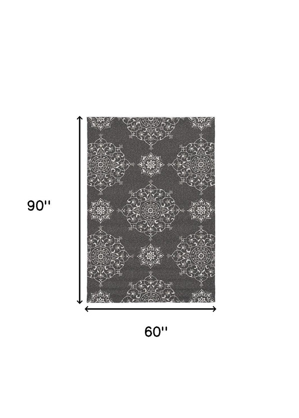 Homeroots 5' X 8' Charcoal Round Floral Handmade Indoor Outdoor Area Rug  Polypropylene 374704