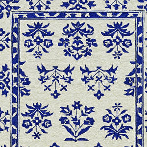 HomeRoots 3' Blue Floral Area Rug - Durable Indoor Outdoor Design with Timeless Hooked Motif for Any Space 3' x 5' 374708