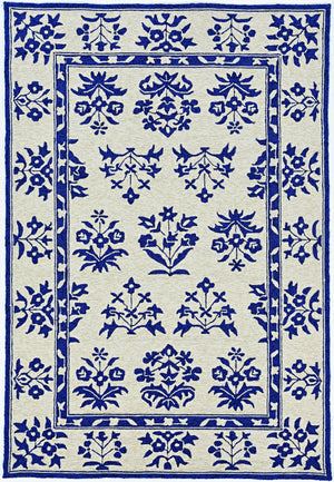 HomeRoots 3' Blue Floral Area Rug - Durable Indoor Outdoor Design with Timeless Hooked Motif for Any Space 3' x 5' 374708