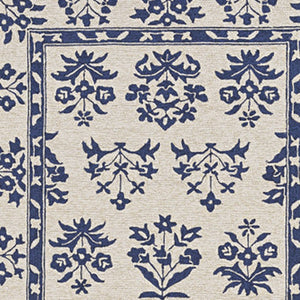 HomeRoots 3' Blue Floral Area Rug - Durable Indoor Outdoor Design with Timeless Hooked Motif for Any Space 5' x 8' 374709