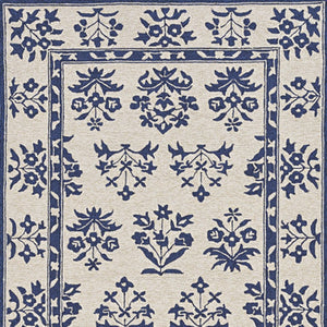 HomeRoots 3' Blue Floral Area Rug - Durable Indoor Outdoor Design with Timeless Hooked Motif for Any Space 5' x 8' 374709