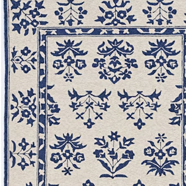 HomeRoots 3' Blue Floral Area Rug - Durable Indoor Outdoor Design with Timeless Hooked Motif for Any Space 8' x 10' 374711