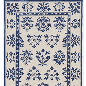 HomeRoots 3' Blue Floral Area Rug - Durable Indoor Outdoor Design with Timeless Hooked Motif for Any Space 8' x 10' 374711