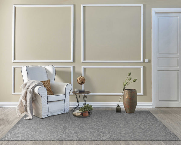 HomeRoots 8' Gray and Light Gray Floral Medallion Wool Runner Rug - Hand-Tufted Elegance for Any Space 7' X 10' 374731