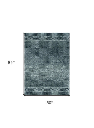 HomeRoots 5' Handcrafted Gray and Black Wool Geometric Area Rug - Modern Style for Cozy Living Spaces 5' X 7' 374735