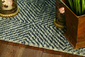 HomeRoots 7' Gray and Black Wool Geometric Hand-Tufted Area Rug - Modern Style for Living Room or Bedroom 8' X 11' 374737