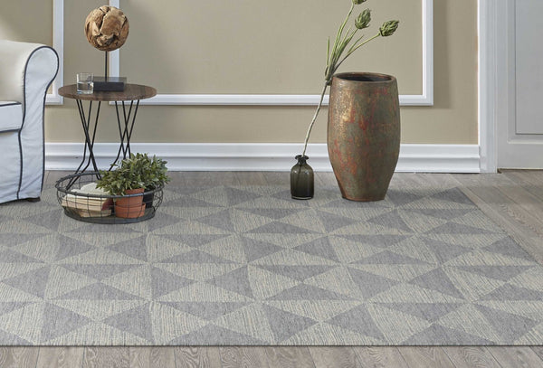 HomeRoots 8' Hand-Tufted Wool Runner Rug in Gray and Light Gray, Perfect for Hallways and Modern Spaces 8' Runner 374739