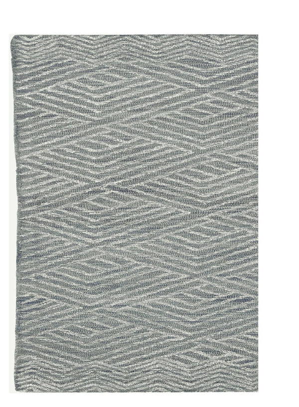 HomeRoots 8' Hand-Tufted Wool Runner Rug in Denim Blue and Gray - Stylish Geometric Design for Modern Spaces 8' X 11' 374747