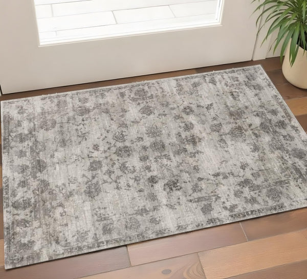 HomeRoots 5' Hand Loomed Beige and Blue Floral Medallion Area Rug – Artisanal Charm for Your Living Space 3' X 5' 374758