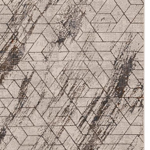 Homeroots 5' X 8' Ivory Geometric Pattern Indoor Area Rug  Polyester 374783