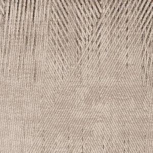 HomeRoots 5' Ivory and Gray Geometric Area Rug – Soft, Stain-Resistant Design Perfect for Modern Homes & Families 5' X 8' 374789