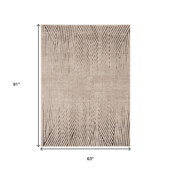 HomeRoots 5' Ivory and Gray Geometric Area Rug – Soft, Stain-Resistant Design Perfect for Modern Homes & Families 5' X 8' 374789