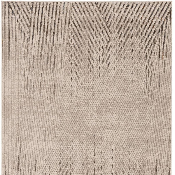 HomeRoots 5' Ivory and Gray Geometric Area Rug – Soft, Stain-Resistant Design Perfect for Modern Homes & Families 5' X 8' 374789