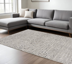 HomeRoots 5' Gray and Black Abstract Distressed Area Rug - Vintage-Inspired Design for Modern Homes & Comfort 7' X 10' 374796