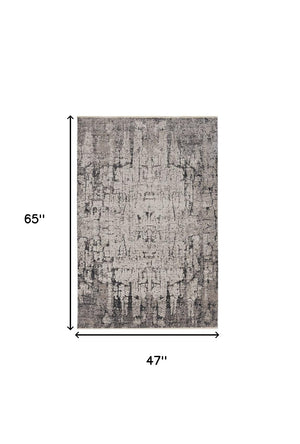 Homeroots 4' X 6' Ivory Grey Machine Woven Shrank Abstract Industrial Style Indoor Area Rug  Polyester 374823