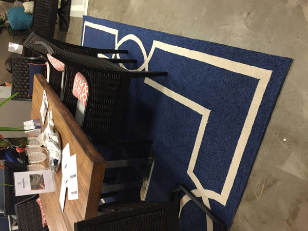 Homeroots 8' X 11' Navy And Ivory Geometric Hand Hooked Area Rug  Polypropylene 374941