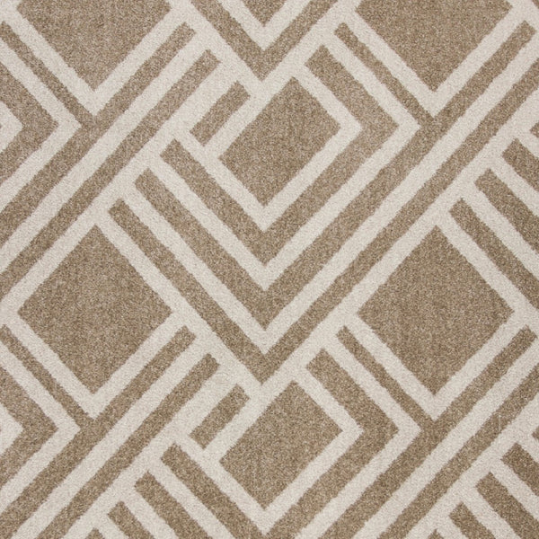 HomeRoots 5' Versatile Beige Geometric Area Rug – Perfect for Indoor or Outdoor Spaces, Easy Care & Modern Style 7' x 10' 374997