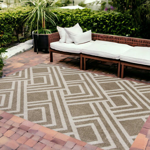HomeRoots 5' Versatile Beige Geometric Area Rug – Perfect for Indoor or Outdoor Spaces, Easy Care & Modern Style 8' x 11' 374998
