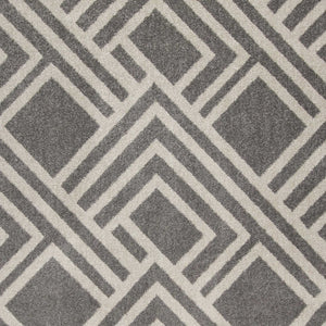 HomeRoots 5' Gray Geometric Area Rug - Stylish, Durable Design for Indoor and Outdoor Spaces, Easy Care! 7' x 10' 375002