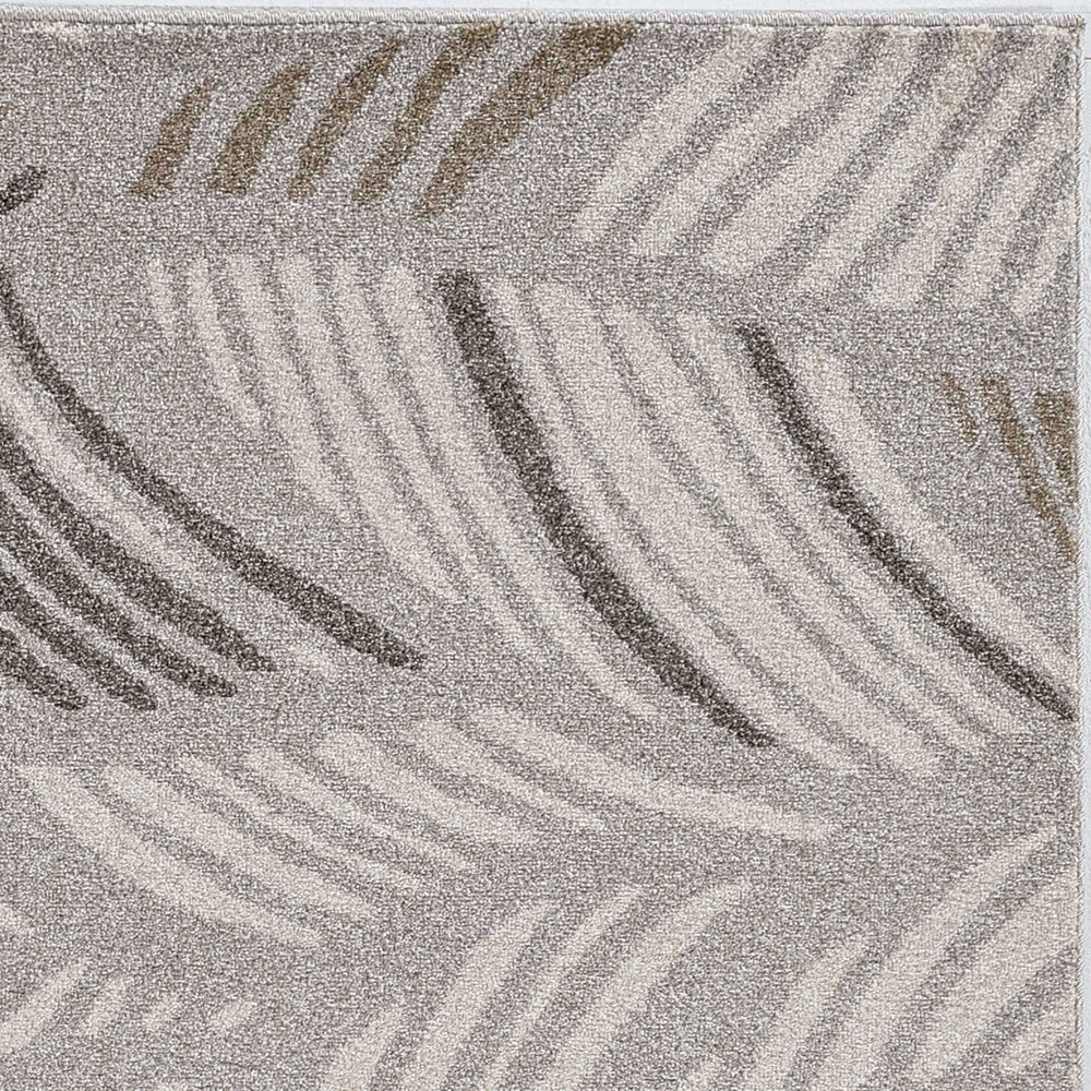 Homeroots 5' X 8' Grey Feather Brushstrokes Area Rug  Polypropylene 375005