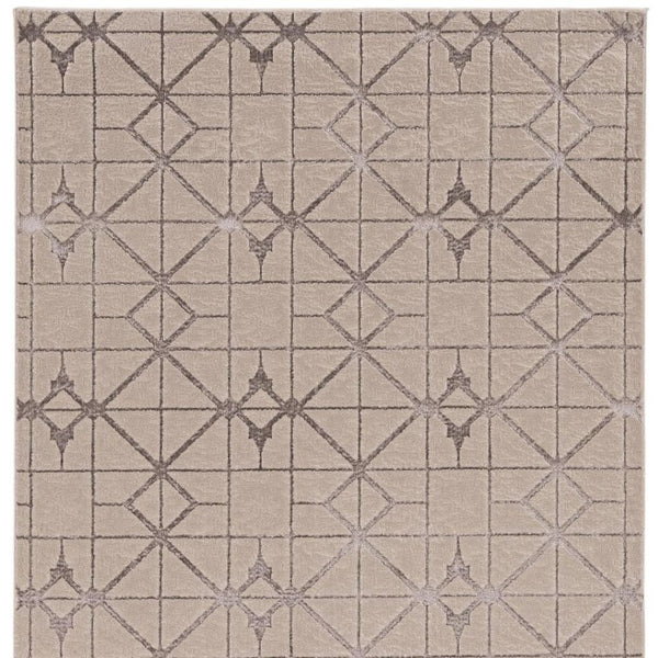 HomeRoots 3' Ivory and Brown Geometric Area Rug - Modern Design, Durable, Easy-Clean, Perfect for Any Space 7' X 10' 375030