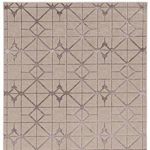 HomeRoots 3' Ivory and Brown Geometric Area Rug - Modern Design, Durable, Easy-Clean, Perfect for Any Space 8' X 11' 375031