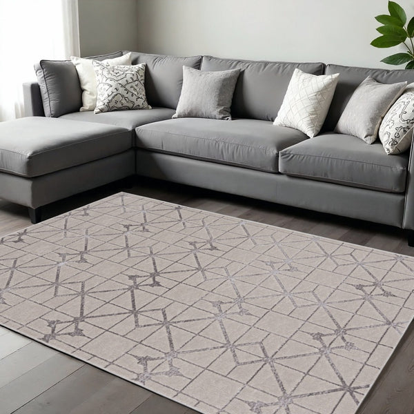 HomeRoots 10' Ivory and Brown Geometric Area Rug - Modern Design, Durable, Comfortable for Any Space 10' X 13' 375032
