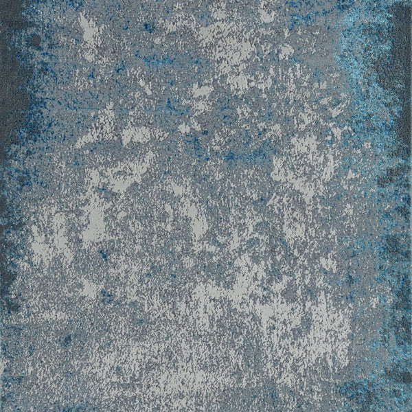 HomeRoots 10' Elegant Silver-Blue Abstract Smudge Area Rug - Modern Design for Living & Dining Spaces 10' X 13' 375046