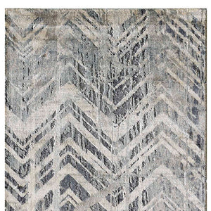 Homeroots 8' Grey Machine Woven Distressed Chevron Indoor Runner Rug  Polyester 375125