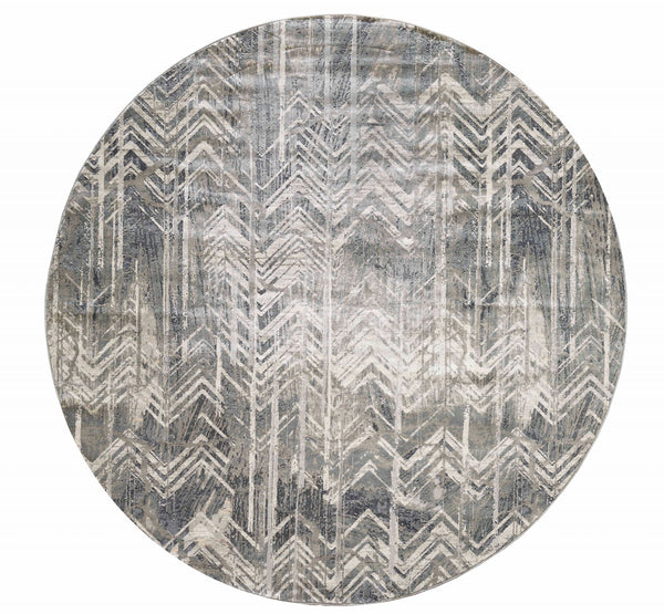 Homeroots 8' X 8' Gray Chevron Area Rug  Polyester 375129