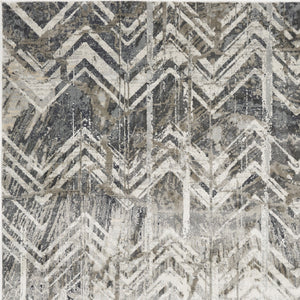 Homeroots 9' X 13' Gray Chevron Area Rug  Polyester 375130
