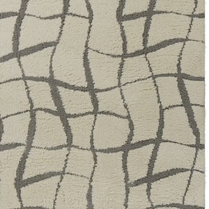 Homeroots 3' X 5' Ivory Abstract Shag Area Rug  Synthetic 375155