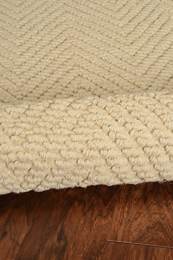 Homeroots 7' X 10' Ivory Chevron Hand Woven Area Rug  Jute 375162