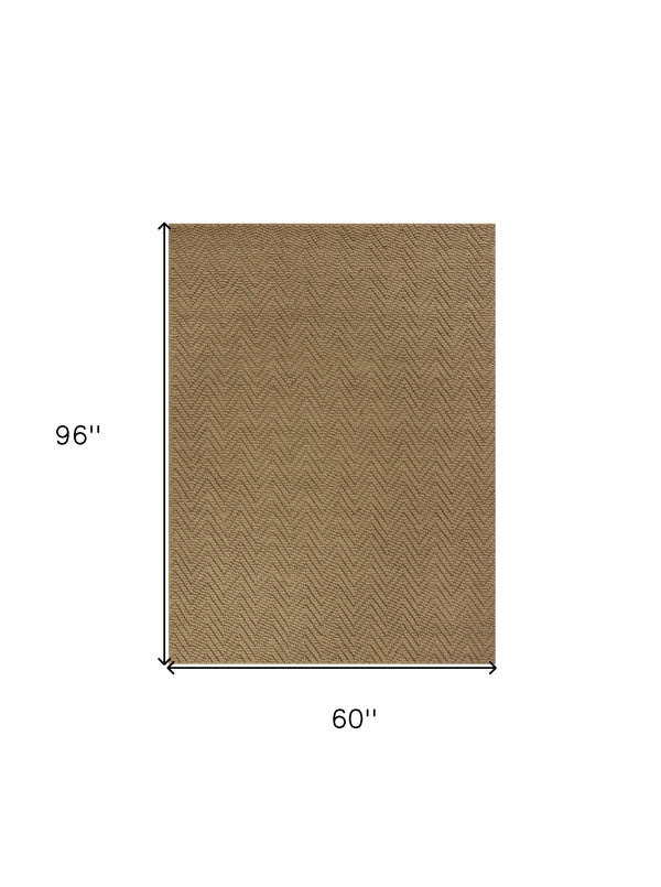 Homeroots 5' X 8' Natural Chevron Hand Woven Area Rug  Jute 375167