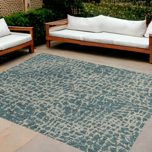 HomeRoots 5' Teal Blue Abstract Area Rug - Modern Indoor Outdoor Accent for Stylish Living Spaces & Patios 8' x 11' 375201