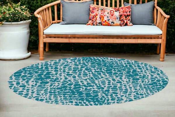 HomeRoots 5' Teal Blue Abstract Area Rug - Modern Indoor Outdoor Accent for Stylish Living Spaces & Patios 8' Round 375202