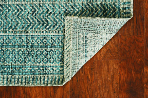 HomeRoots 8' Teal and Beige Geometric Area Rug - Modern, Durable Design for Stylish Living Spaces and Comfort 8' X 11' 375206