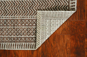 HomeRoots 8' Contemporary Brown and Ivory Geometric Area Rug - Durable, Stylish, and Perfect for High-Traffic Spaces 8" x 11" 375225