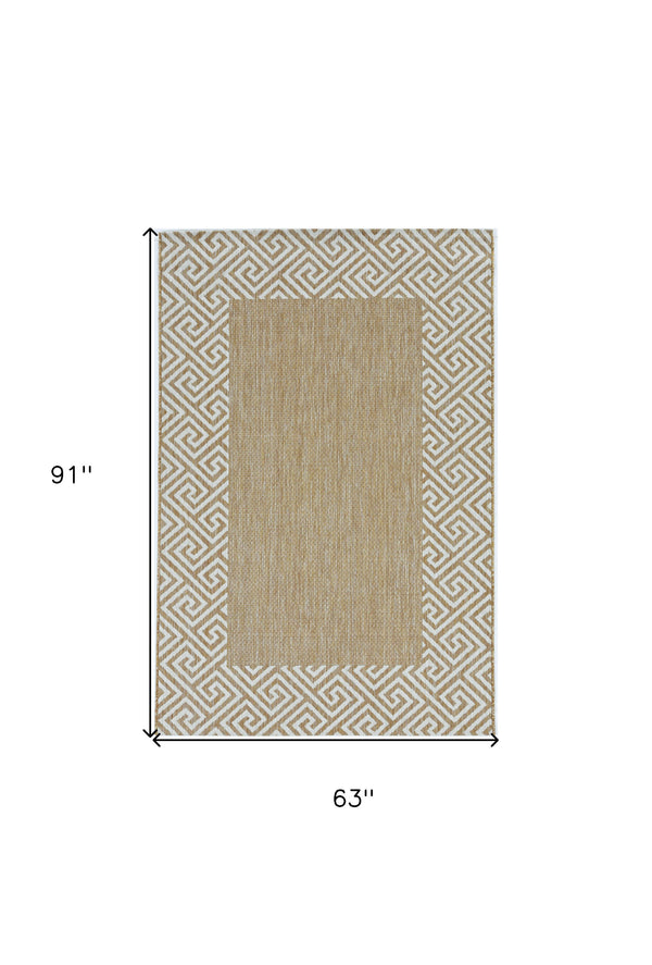Homeroots 5' X 8' Ivory Geometric Indoor Outdoor Area Rug  Polypropylene 375244