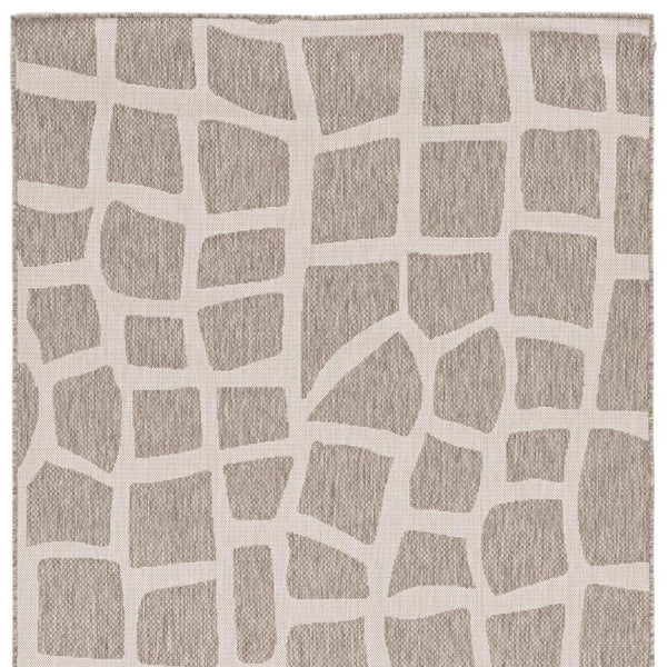 HomeRoots 8' Gray and Ivory Cobblestone Area Rug - Stylish, Durable Design Perfect for Busy Homes and Families 8' X 11' 375255
