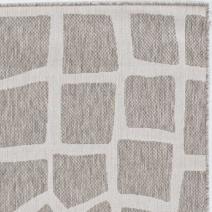 HomeRoots 5' Gray Abstract Area Rug for Indoor & Outdoor Use - Stylish, Durable, and Easy to Clean Design 8' Round 375256