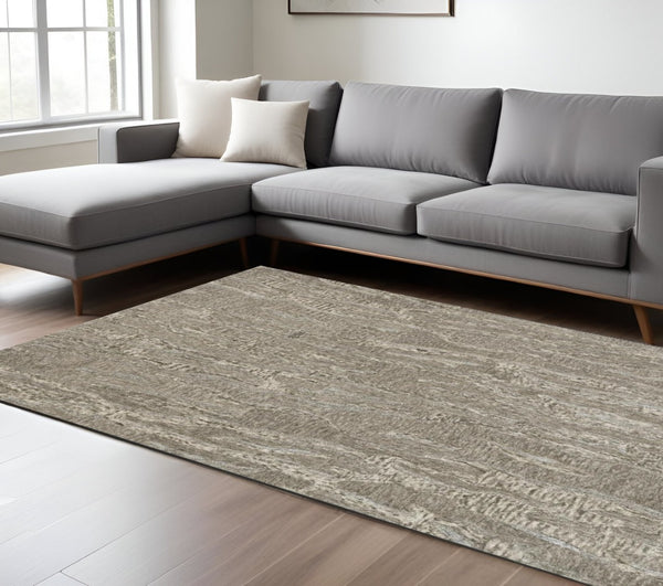 HomeRoots 8' Sand and Gray Abstract Hand-Tufted Area Rug - Artisan Crafted for Modern Spaces & Lasting Comfort 8' X 10' 375357
