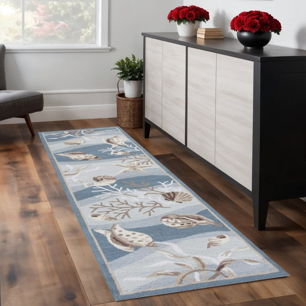 HomeRoots 8' Coastal Elegance Hand-Tufted Runner Rug with Seashell and Coral Design for High-Traffic Spaces 8' Runner 375432