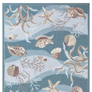 HomeRoots 8' Coastal Elegance Hand-Tufted Runner Rug with Seashell and Coral Design for High-Traffic Spaces 5' X 8' 375434