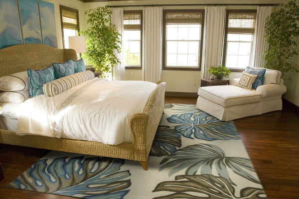HomeRoots 9' Tropical Botanical Hand-Tufted Wool Area Rug - Plush, Versatile Design for Cozy Spaces 9' X 12' 375506