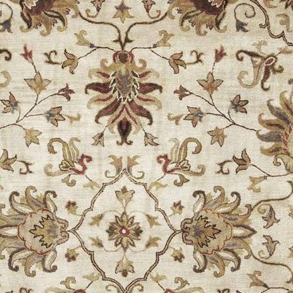 Homeroots 5' X 8' Champagne Beige Hand Tufted Traditional Floral Indoor Area Rug  Wool 375531