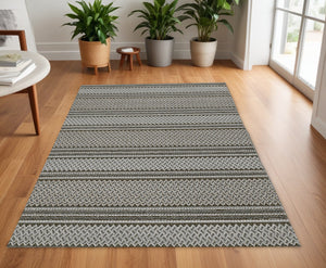 Homeroots 3' X 8' Gray Southwestern Indoor Outdoor Area Rug  Polypropylene 375546