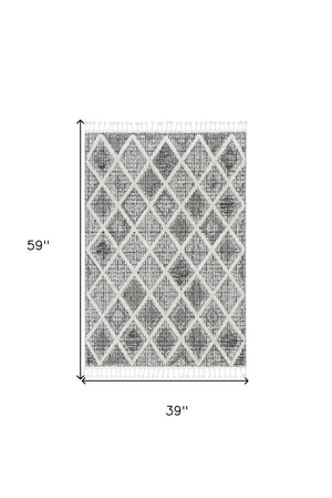 Homeroots 3' X 5' Charcoal Geometric Area Rug  Polyester 375666