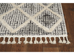 Homeroots 3' X 5' Charcoal Geometric Area Rug  Polyester 375666