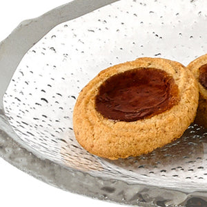 Homeroots 18 Elegant Mouth Blown Oval Edge Silver Platter – Durable, Stylish, Perfect For Entertaining & Gifts   375747